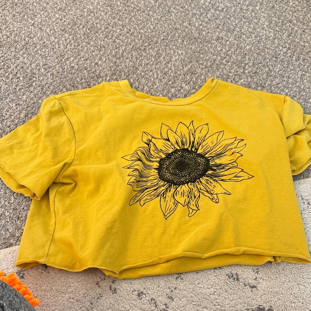 Yellow Sunflower Graphic Crop Tee - Kids